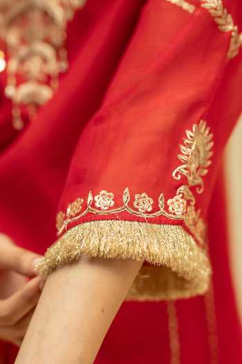 Buy_AM by Anita Mittal_Red Chanderi V-neck Chaandbali Mul A Line Kurta Set 