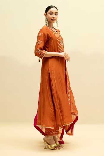 Buy_AM by Anita Mittal_Orange Cotton V-neck Jhoomar A-line Embroidered Kurta Set _Online_at_Aza_Fashions
