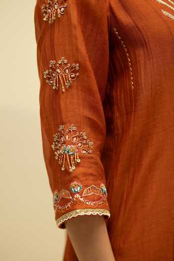 Shop_AM by Anita Mittal_Orange Cotton V-neck Jhoomar A-line Embroidered Kurta Set 