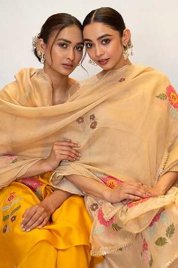 AM by Anita Mittal_Beige Silk, Chanderi Round Neck Gul Embroidered Anarkali Set _Online