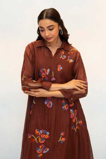 Buy_AM By Anita Mittal_Brown Chanderi Collared Neck Aab Cord Embroidered Kurta And Pant Set _Online_at_Aza_Fashions