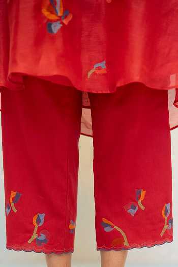 Buy_AM By Anita Mittal_Red Chanderi Collared Neck, Yes Aab Embroidered Kurta And Pant Set 