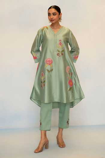 Buy_AM by Anita Mittal_Blue Silk, Chanderi V-neck, Yes Gul Kurta And Pant Set _at_Aza_Fashions