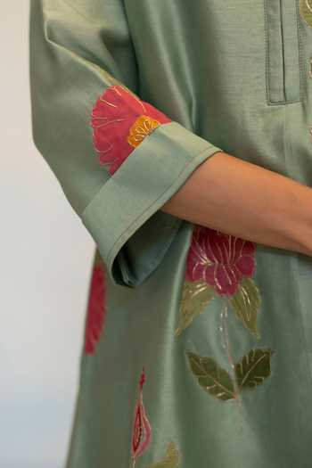 Buy_AM by Anita Mittal_Blue Silk, Chanderi V-neck, Yes Gul Kurta And Pant Set 