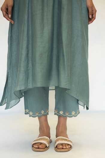 AM By Anita Mittal_Blue Chanderi Round Neck Noorani Embroidered A Line Kurta And Pant Set _Online_at_Aza_Fashions