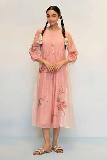 AM By Anita Mittal_Pink Chanderi Round Neck, Yes Meher Mul Tunic And Pant Set _Online_at_Aza_Fashions