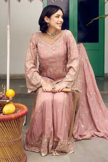 Buy_Meenagurnam_Lavender Tissue V-neck Embroidered Kurta Gharara Set _Online_at_Aza_Fashions