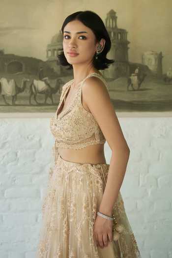 Meenagurnam_Ivory Net V-neck Embellished Lehenga Set _Online_at_Aza_Fashions