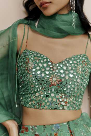 Ewoke_Green Crepe Sweetheart Neck Floral Print Skirt Set _Online_at_Aza_Fashions