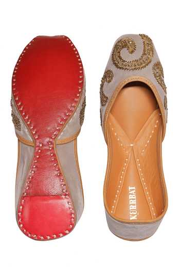 Shop_Kurrbat_Grey Shadows Velvet Embroidered Juttis _at_Aza_Fashions