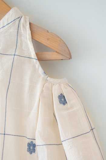 Shop_Love The World Today_Off White Cotton Lullaby Skies Woven Top 