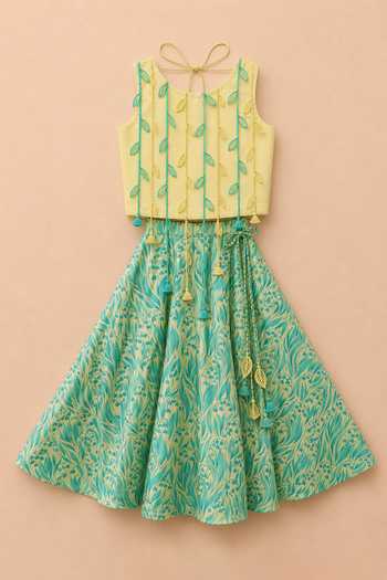 MI Dulce AN'YA_Green Cotton, Chanderi, Tissue Mint Leaf Tassel Lehenga And Top Set _Online_at_Aza_Fashions