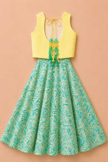 Buy_MI Dulce AN'YA_Green Cotton, Chanderi, Tissue Mint Leaf Tassel Lehenga And Top Set _Online_at_Aza_Fashions