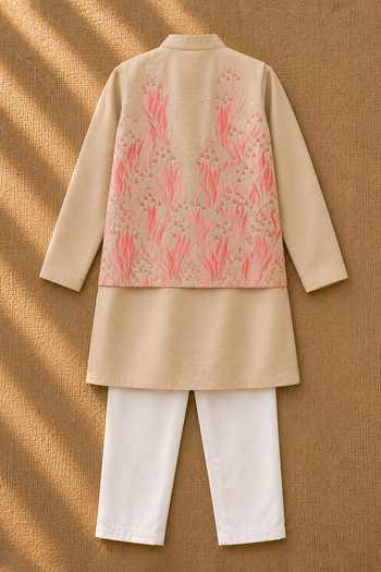 Shop_MI Dulce AN'YA_Cream Cotton, Chanderi Applique Pink Bundi Set _at_Aza_Fashions