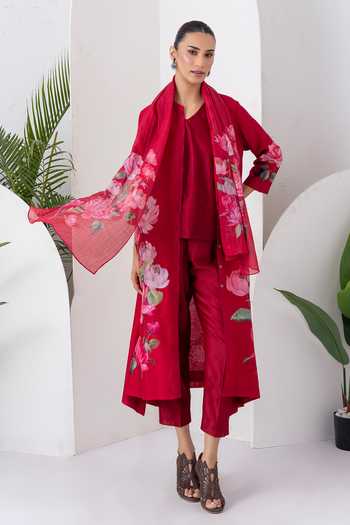 Haute Mess_Red Silk, Chanderi V-neck Printed Top And Pant Set _at_Aza_Fashions