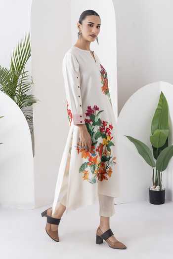 Shop_Haute Mess_Ivory Silk, Chanderi Keyhole Neck Printed Kurta And Pant Set _Online_at_Aza_Fashions