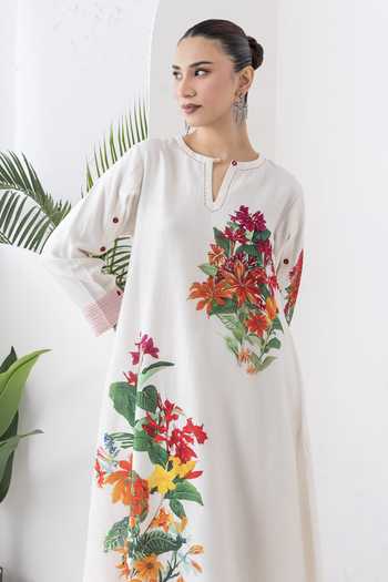 Shop_Haute Mess_Ivory Silk, Chanderi Keyhole Neck Printed Kurta And Pant Set 