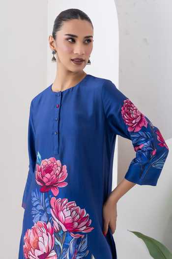 Shop_Haute Mess_Blue Silk, Chanderi Round Neck Printed Kurta And Pant Set 