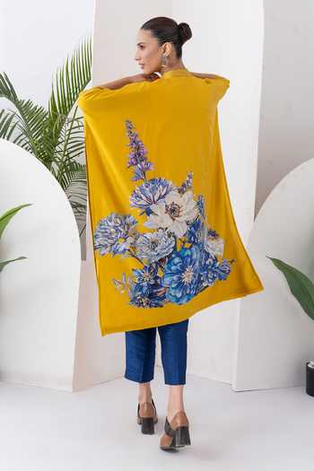 Shop_Haute Mess_Yellow Silk, Chanderi Collared Neck Printed Tunic And Pant Set _at_Aza_Fashions