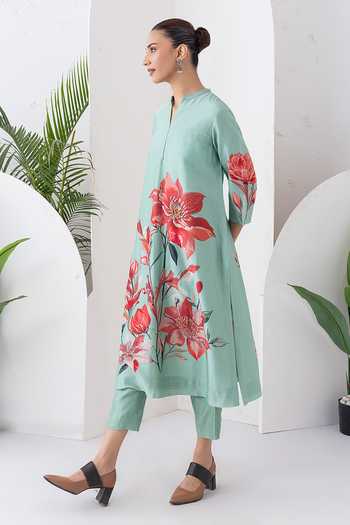 Shop_Haute Mess_Green Silk, Chanderi Mandarin Collar, Yes Printed Kurta And Pant Set _Online_at_Aza_Fashions