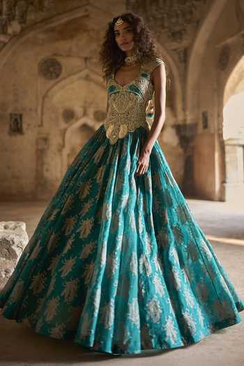 Bhumika Sharma_Green Organza Leaf Neck Lyla Printed Anarkali _Online_at_Aza_Fashions