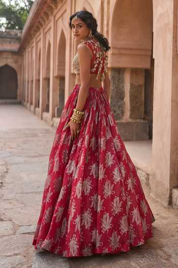 Shop_Bhumika Sharma_Red Organza, Net V-neck Floral Print Skirt Set _at_Aza_Fashions