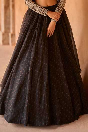 Bhumika Sharma_Black Organza, Net Round Neck Jasmine Embroidered Blouse Lehenga Set _Online_at_Aza_Fashions