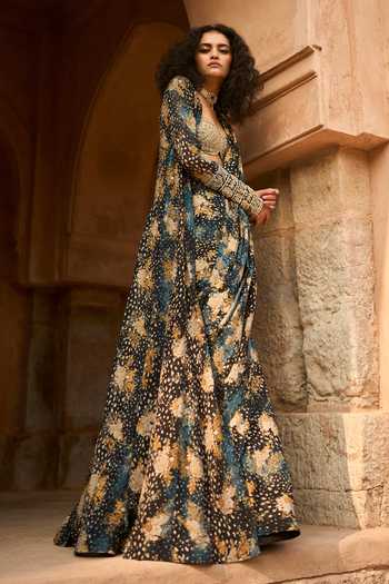 Shop_Bhumika Sharma_Black Lycra Sweetheart , Open Maya Printed Saree And Jacket Set _at_Aza_Fashions