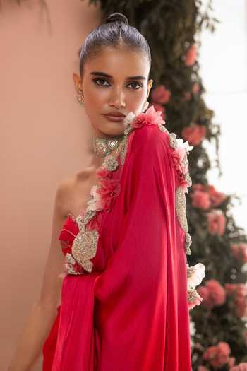 Buy_Bhumika Sharma_Red Satin Sweetheart Neck Tanzia Saree With Embroidered Blouse _Online_at_Aza_Fashions