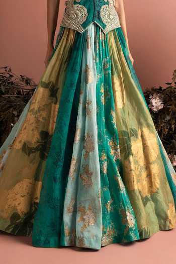 Bhumika Sharma_Green Organza Sweetheart Neck Jasma Flower Print Skirt And Bustier Set _Online_at_Aza_Fashions