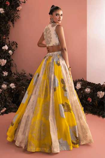 Shop_Bhumika Sharma_Gold Organza Plunge Neck Fenna Printed Skirt Set _at_Aza_Fashions