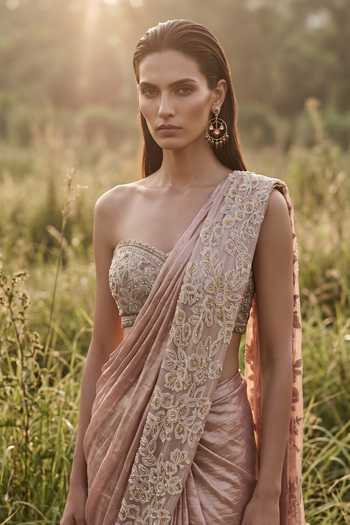 Basanti Kapde aur Koffee_Rose Gold Tissue Bandeau Neck Glass Draped Saree Set _Online_at_Aza_Fashions