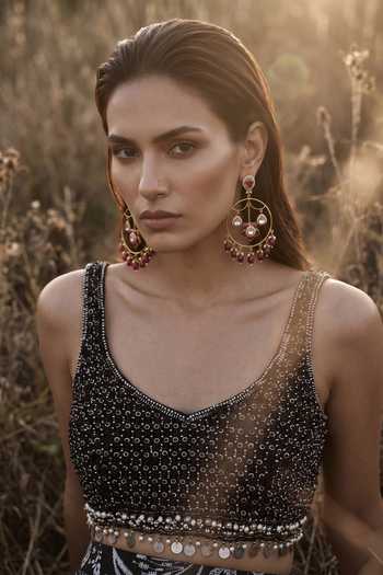 Basanti Kapde aur Koffee_Black Crepe Scoop Neck Draped Saree Set _Online_at_Aza_Fashions