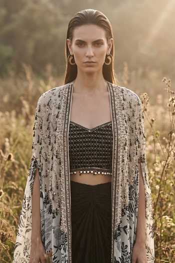 Shop_Basanti Kapde aur Koffee_Black Chantilly, Crepe Sweetheart Neck, Open Midnight Fleur Embroidered Cape Set _Online_at_Aza_Fashions