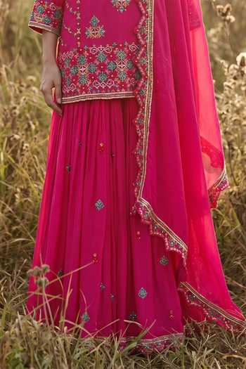 Shop_Basanti Kapde Aur Koffee_Fuchsia Chinon V-neck Imperial Rose Phulkari Sharara Set _Online_at_Aza_Fashions