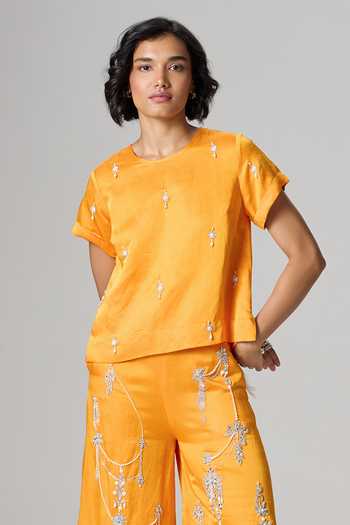 Shop_Dilnaz_Yellow Linen Round Neck Turmeric Latte Embroidered Trouser Set _Online_at_Aza_Fashions