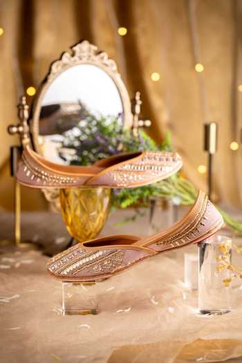 House of Vian_Pink Qurbat Zari Embroidered Juttis _Online_at_Aza_Fashions