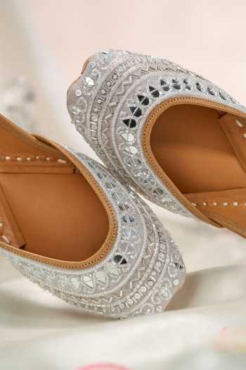 Buy_House Of Vian_Silver Yasmeen Embellished Juttis _Online_at_Aza_Fashions
