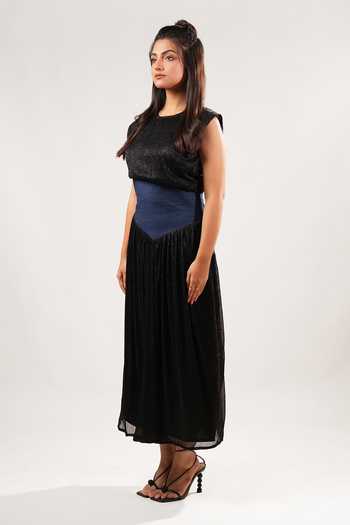 9899_Blue Denim Round Neck Moonlight Waist Dress _Online_at_Aza_Fashions