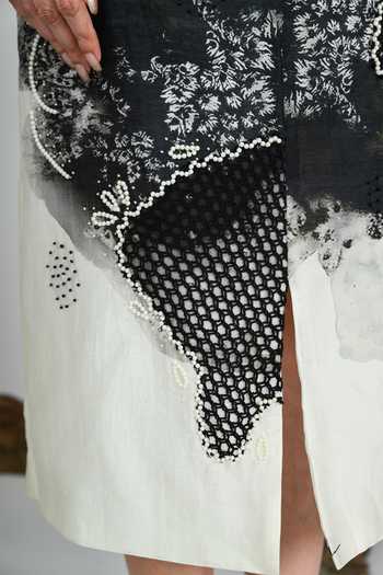Buy_The Dramebaaz CO_White Silk Frost Grid Skirt _Online_at_Aza_Fashions
