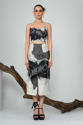 Shop_The Dramebaaz CO_Black Silk Sweetheart Neck Illume Sleeveless Bustier Skirt Set _at_Aza_Fashions