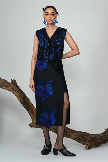 The Dramebaaz CO_Blue Silk V-neck Maze Waistcoat _Online_at_Aza_Fashions