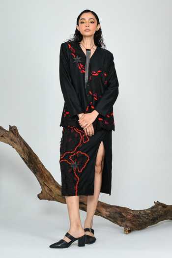Shop_The Dramebaaz CO_Black Silk V-neck Phantom Waistcoat _Online_at_Aza_Fashions