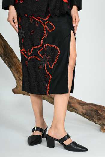 The Dramebaaz CO_Black Silk Phantom Bead Work Skirt _Online_at_Aza_Fashions
