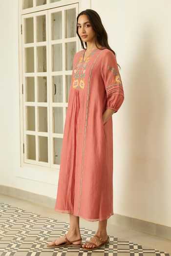 Buy_Vaayu_Pink Cotton, Muslin V-neck Blush Applique Work Dress _Online_at_Aza_Fashions