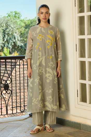 Buy_Vaayu_Grey Cotton, Muslin Round Neck Slate Floral Embroidered Kurta And Pant Set _at_Aza_Fashions