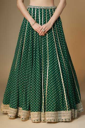 Buy_Renee label_Emerald Green Viscose Georgette, Tissue V-neck Banarasi Butti Lehenga Set _Online_at_Aza_Fashions
