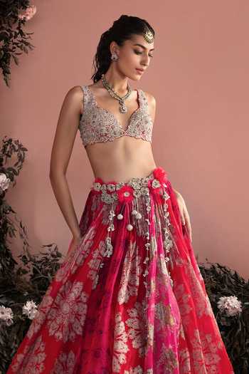 Bhumika Sharma_Red Organza Plunge Neck Eda Printed Lehenga Set _Online_at_Aza_Fashions