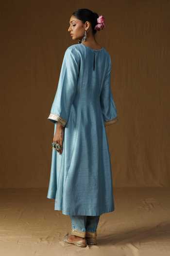 Shop_Arpita Sulakshana_Blue Silk V-neck Madhavi Aabha Neel Embroidered Kurta Set _at_Aza_Fashions