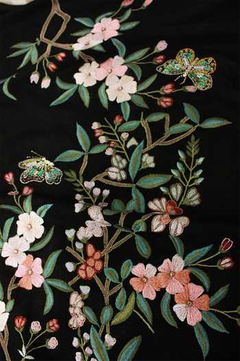 Mauli Cashmere_Black A Garden Diary Embroidered Stole _Online_at_Aza_Fashions